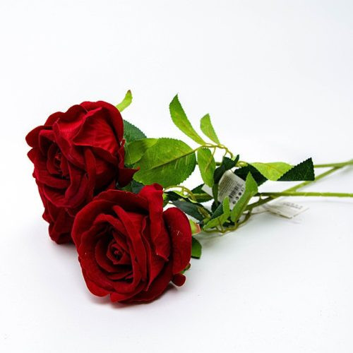 Bársony tapintású vörös rózsa 50 cm