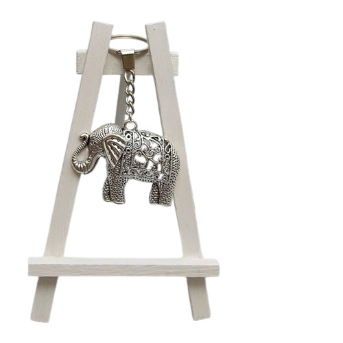 Ezüst színű elefántos kulcstartó